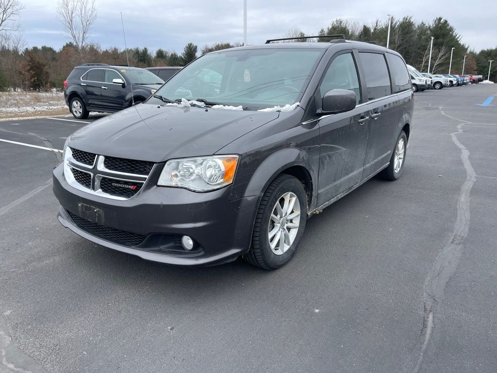 2020 Dodge Grand Caravan SXT W/2nd and 3rd Row Tow N Go