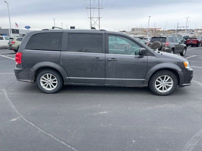2020 Dodge Grand Caravan SXT W/2nd and 3rd Row Tow N Go