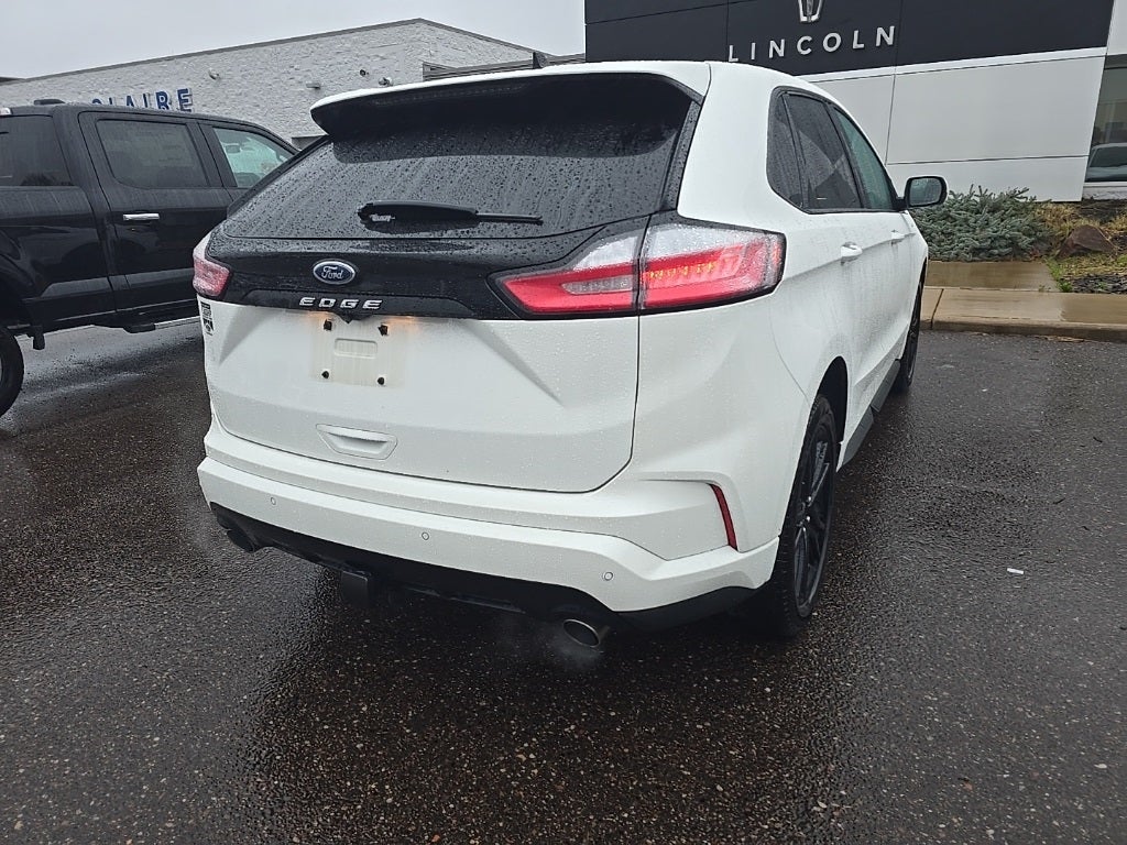 2021 Ford Edge ST Line Eau Claire WI Altoona Seymour Truax Wisconsin