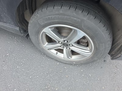 2023 Ford Edge SEL 201A Convenience Package with Heated Steering Whee