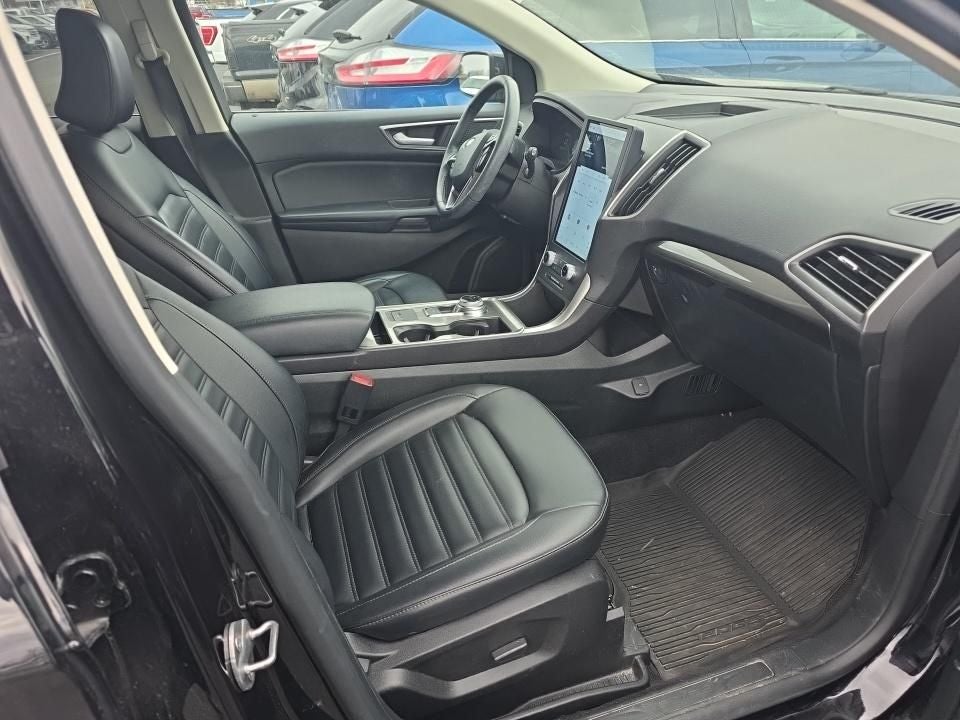 2023 Ford Edge SEL 201A Convenience Package with Heated Steering Whee