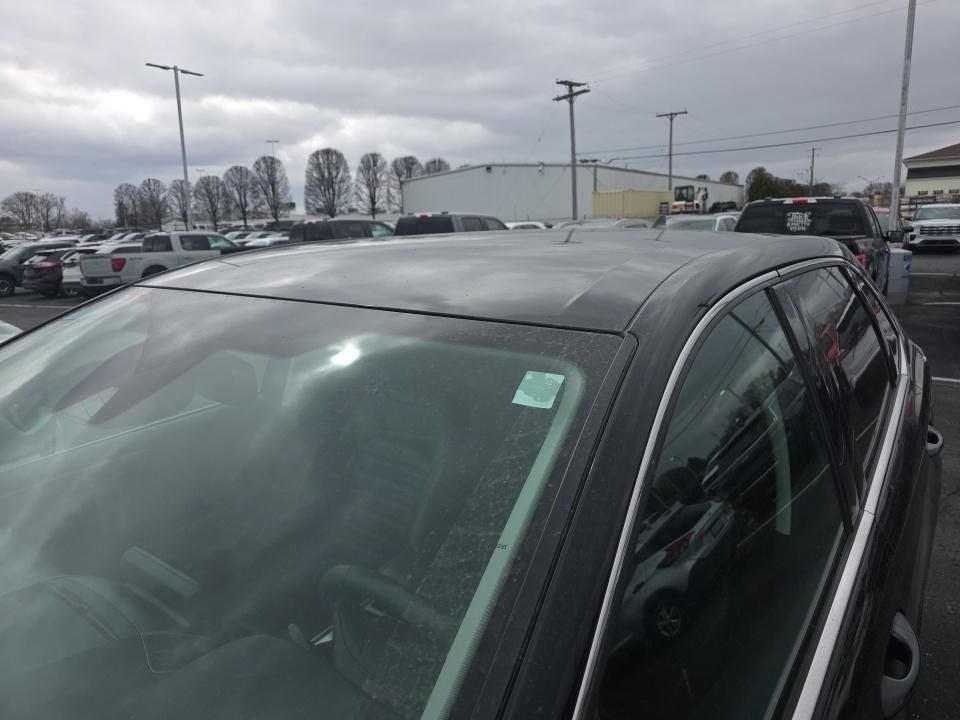 2023 Ford Edge SEL 201A Convenience Package with Heated Steering Whee