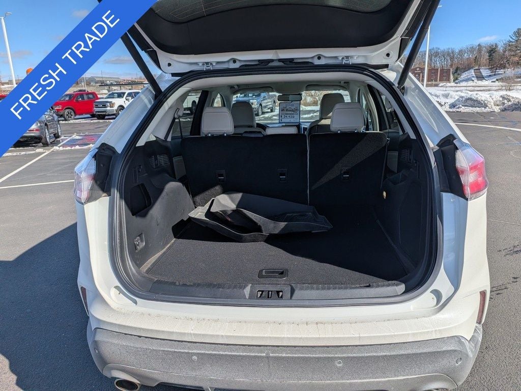 2023 Ford Edge Titanium 300A