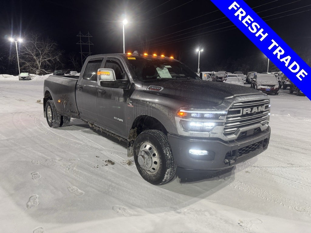 2025 RAM 3500 Laramie LEVEL 2 GROUP