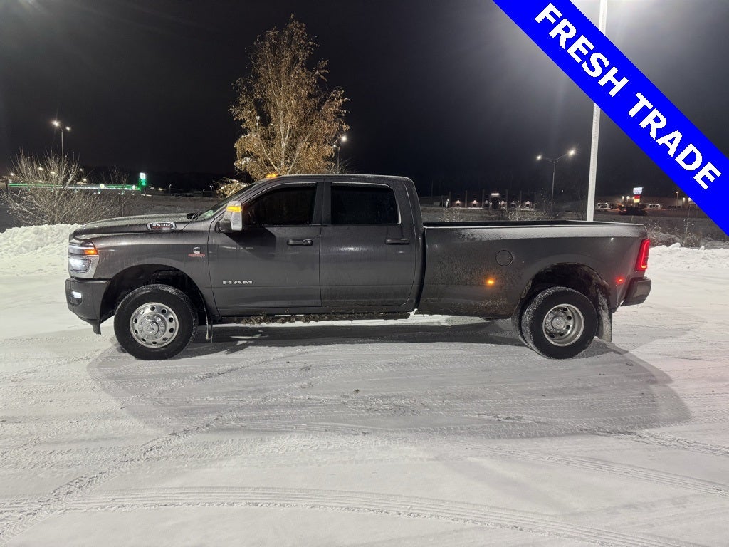 2025 RAM 3500 Laramie LEVEL 2 GROUP