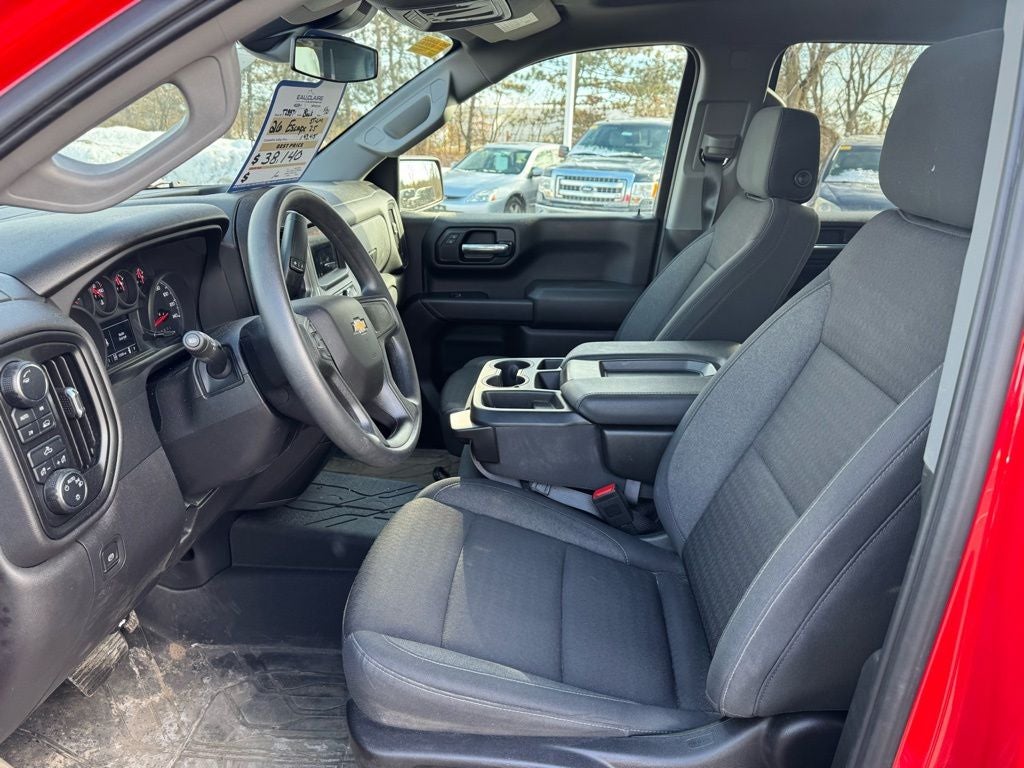 2024 Chevrolet Silverado 1500 Custom Convenience Package