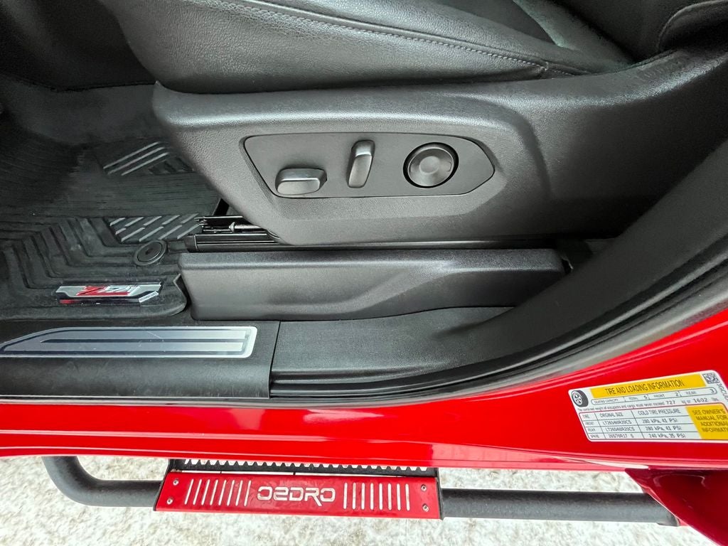 2024 Chevrolet Silverado 1500 LT Trail Boss Premium Package