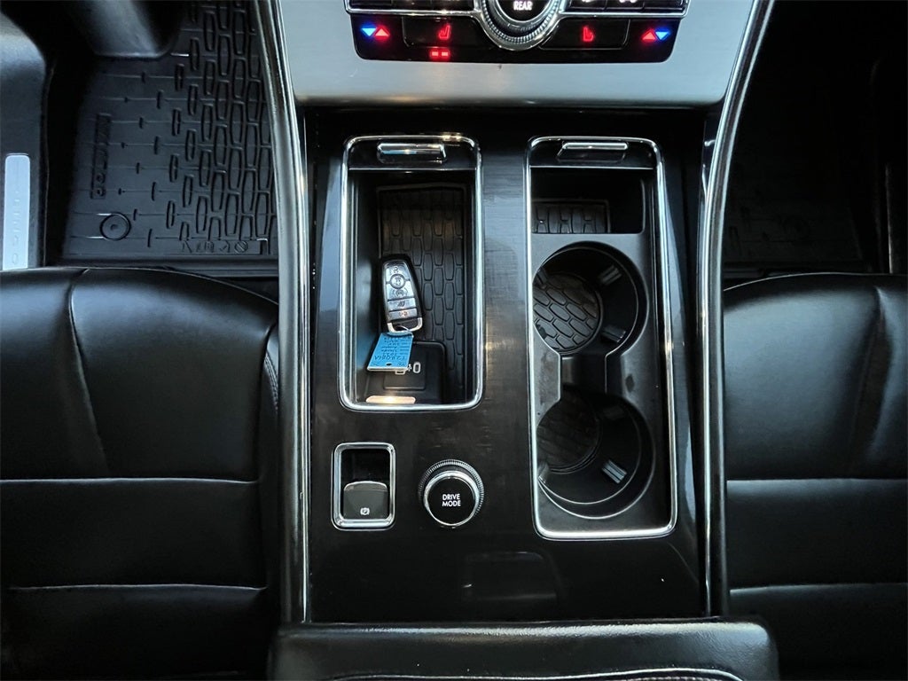 2022 Lincoln Aviator Standard W/ELEMENTS PACKAGE