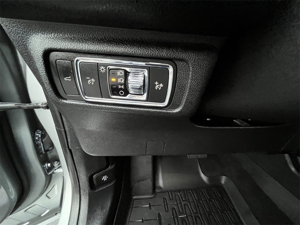 2022 Lincoln Corsair Reserve 201A Package