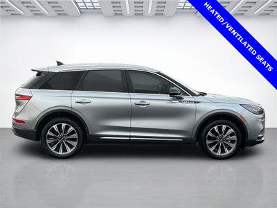 2022 Lincoln Corsair Reserve 201A Package