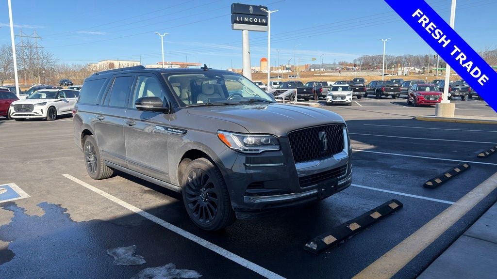 2022 Lincoln Navigator L Black Label 800A