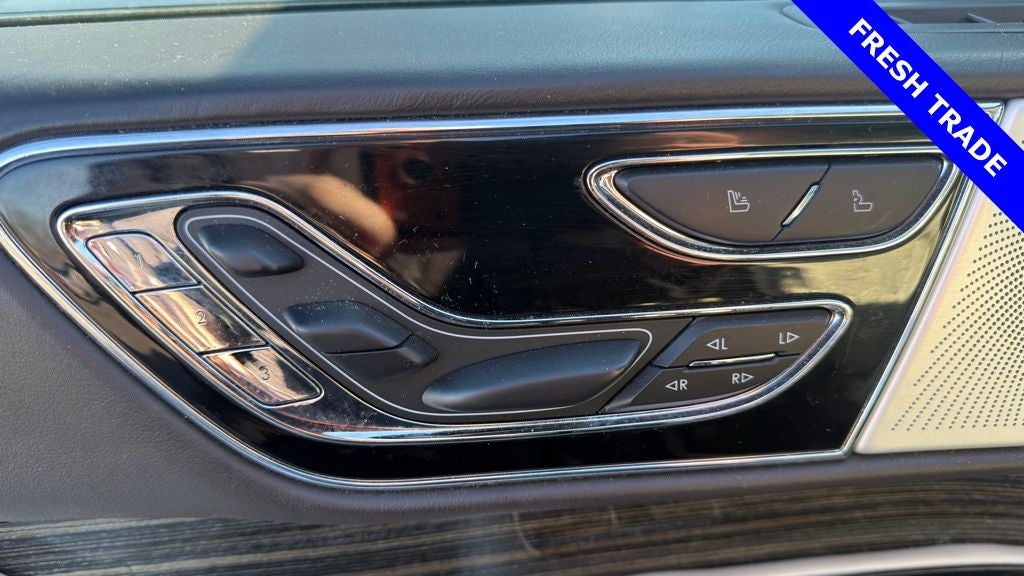 2022 Lincoln Navigator L Black Label 800A