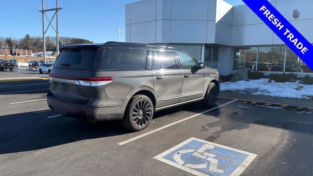 2022 Lincoln Navigator L Black Label 800A
