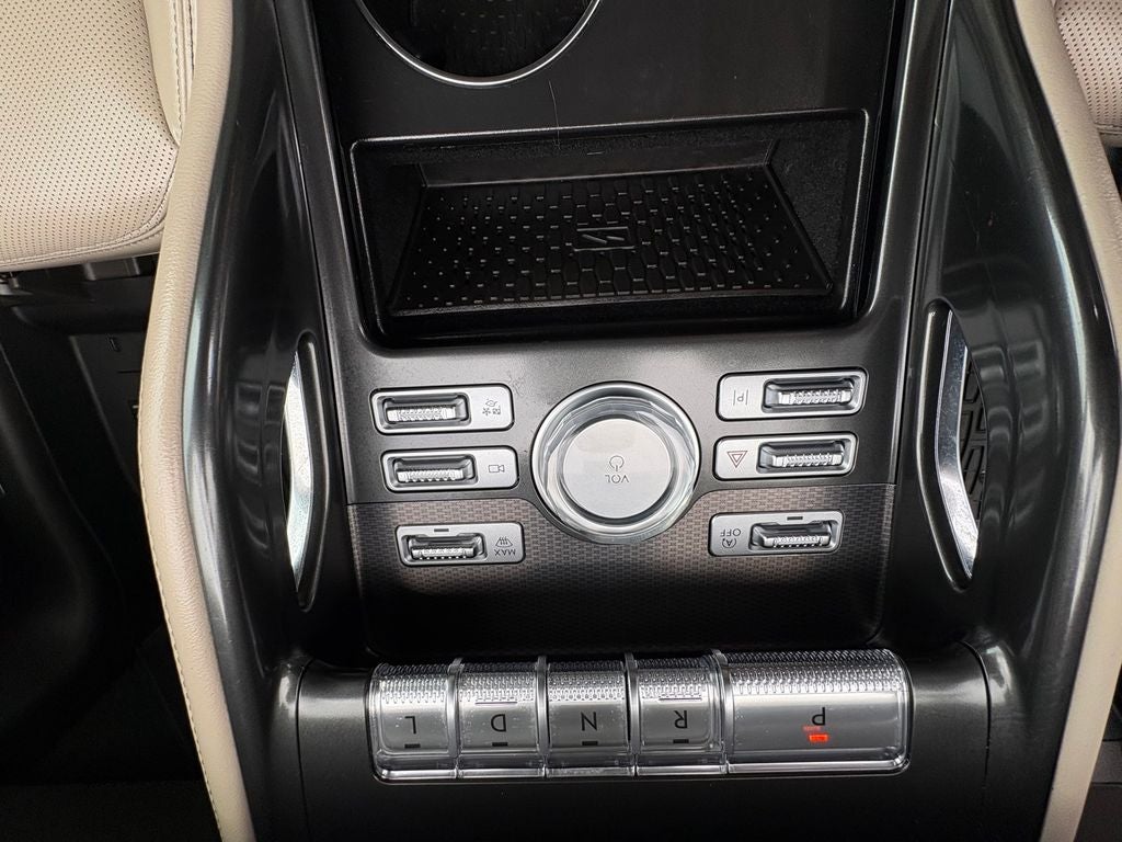 2025 Lincoln Nautilus Premiere 102A W/Jet Appearance Package