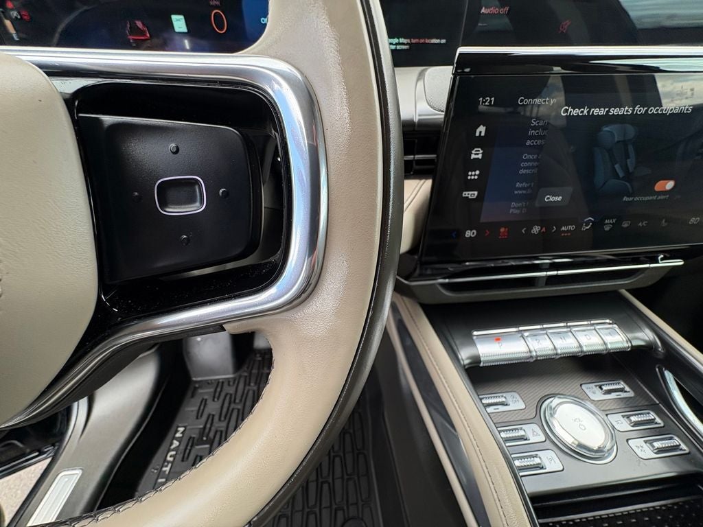 2025 Lincoln Nautilus Premiere 102A W/Jet Appearance Package