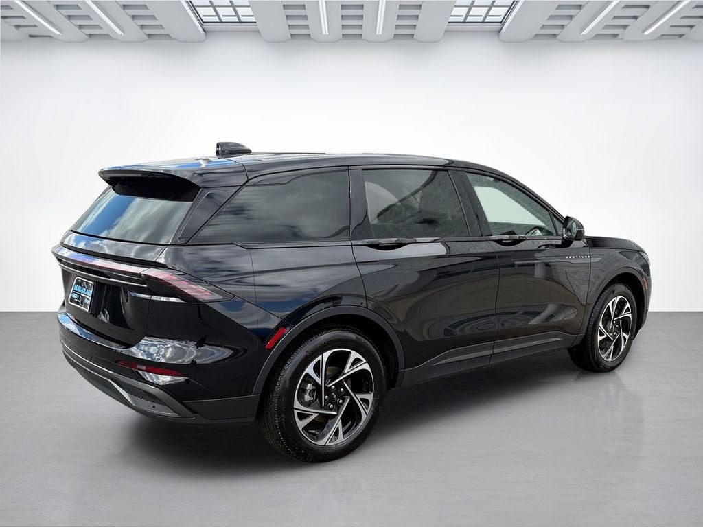 2025 Lincoln Nautilus Premiere 102A W/Jet Appearance Package