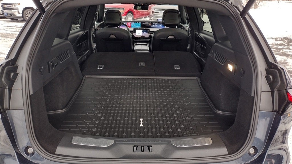 2024 Lincoln Nautilus Reserve 202A W/Jet Appearance Package