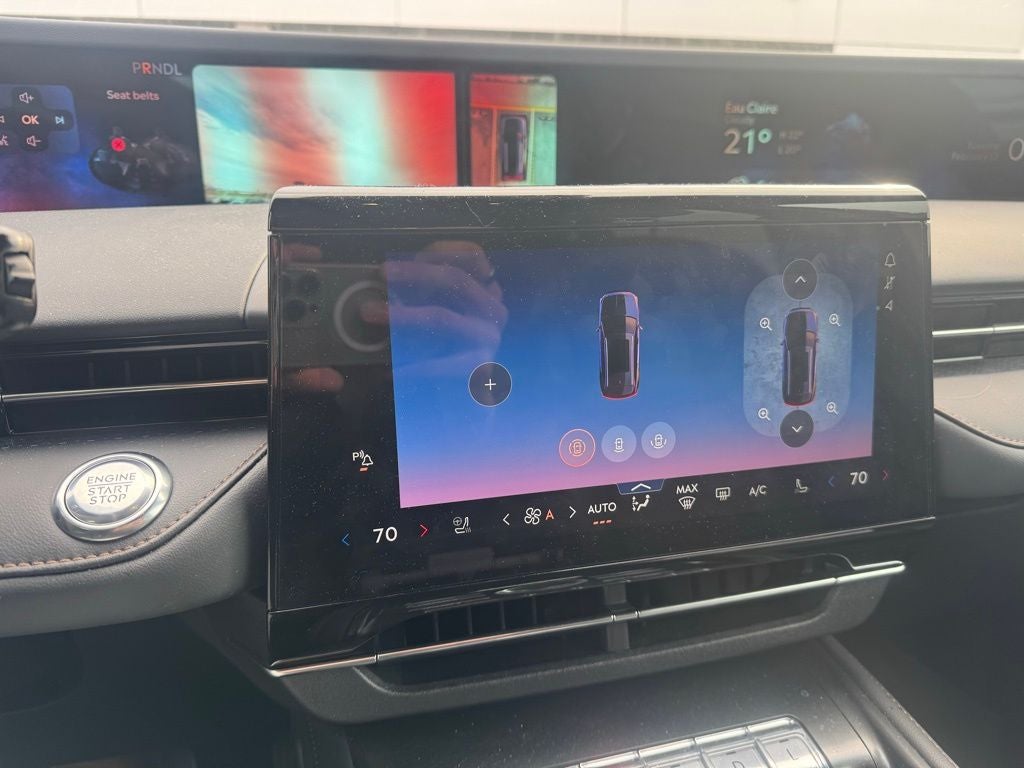 2024 Lincoln Nautilus Reserve 203A W/Jet Appearance Package