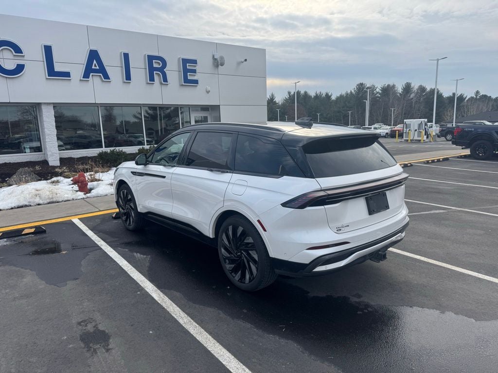 2024 Lincoln Nautilus Reserve 203A W/Jet Appearance Package