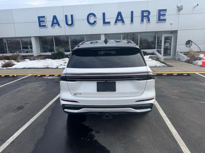 2024 Lincoln Nautilus Reserve 203A W/Jet Appearance Package