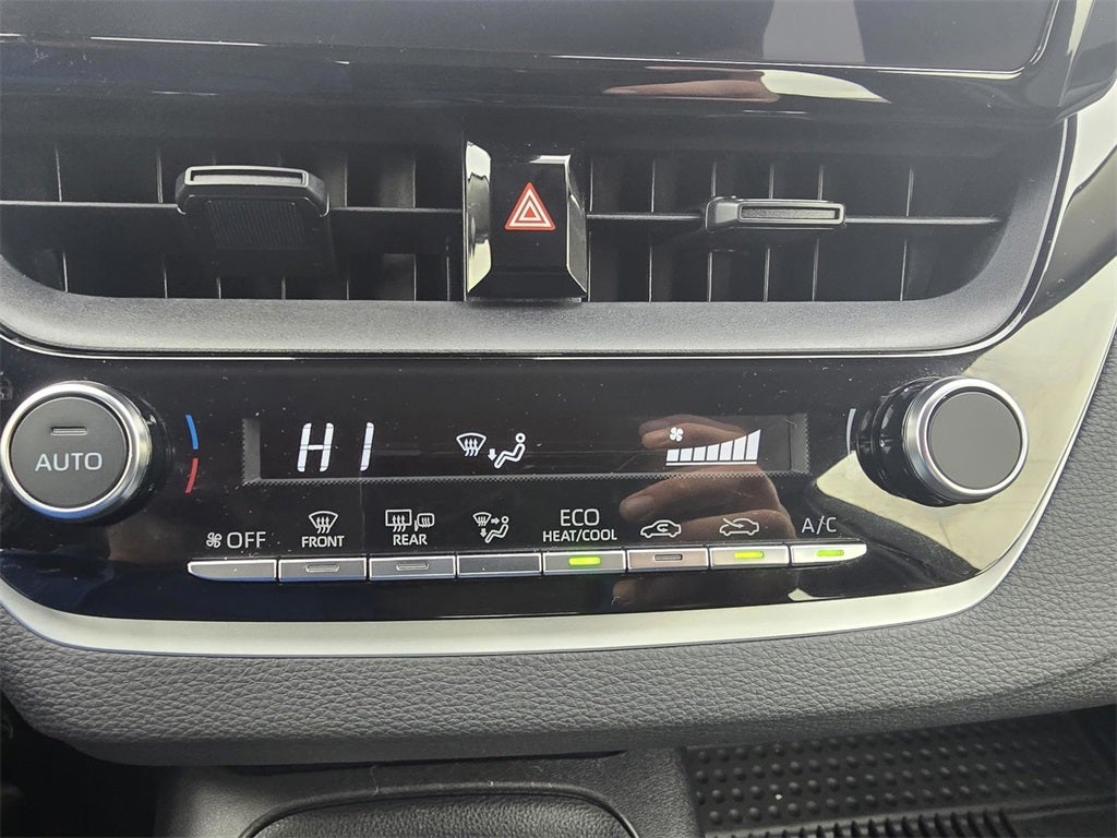 2023 Toyota Corolla Hybrid LE Convenience Package