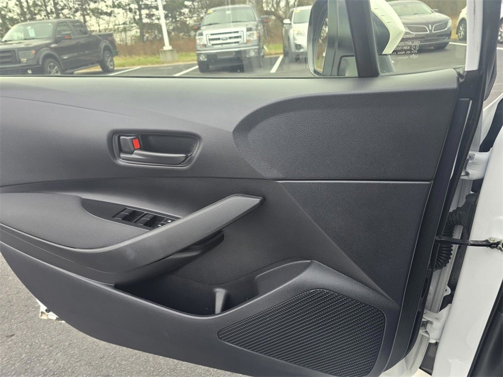 2023 Toyota Corolla Hybrid LE Convenience Package