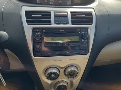 2007 Toyota Yaris Base
