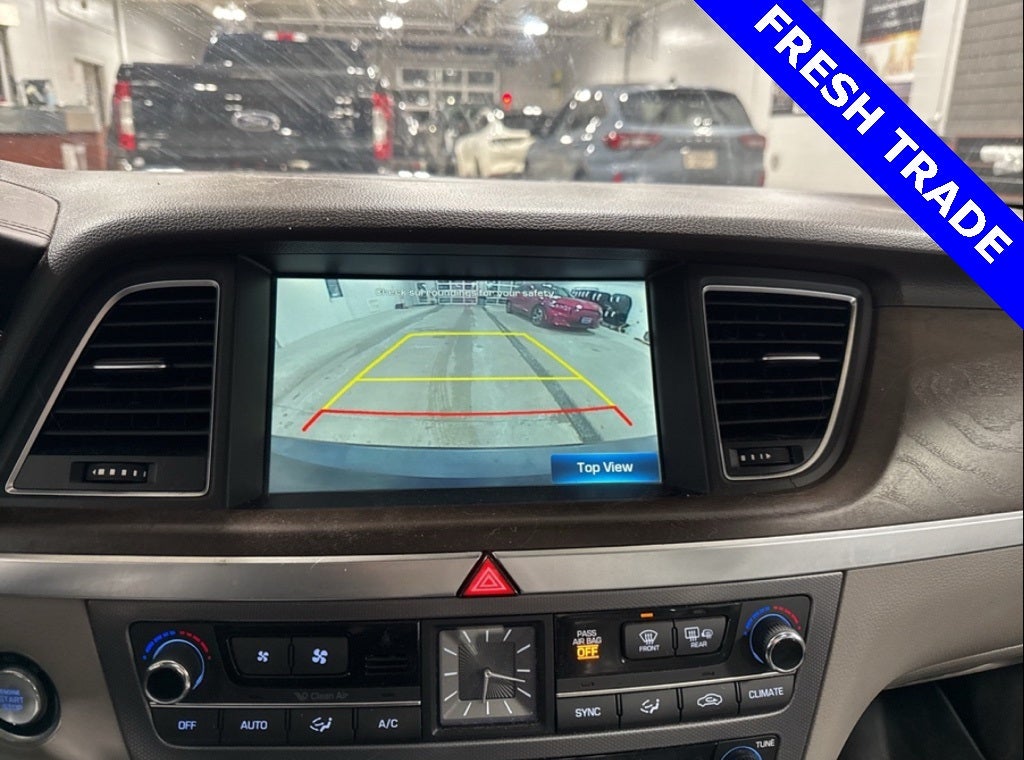 2015 Hyundai Genesis 3.8 Signature Package