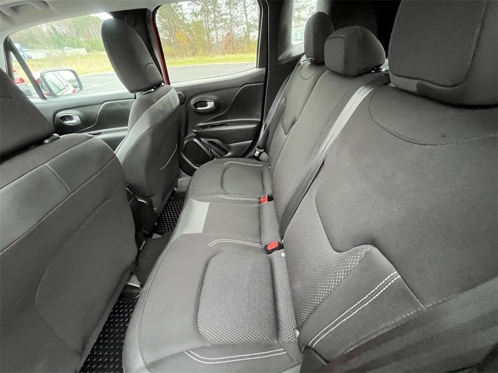 2023 Jeep Renegade Latitude W/Premium Group